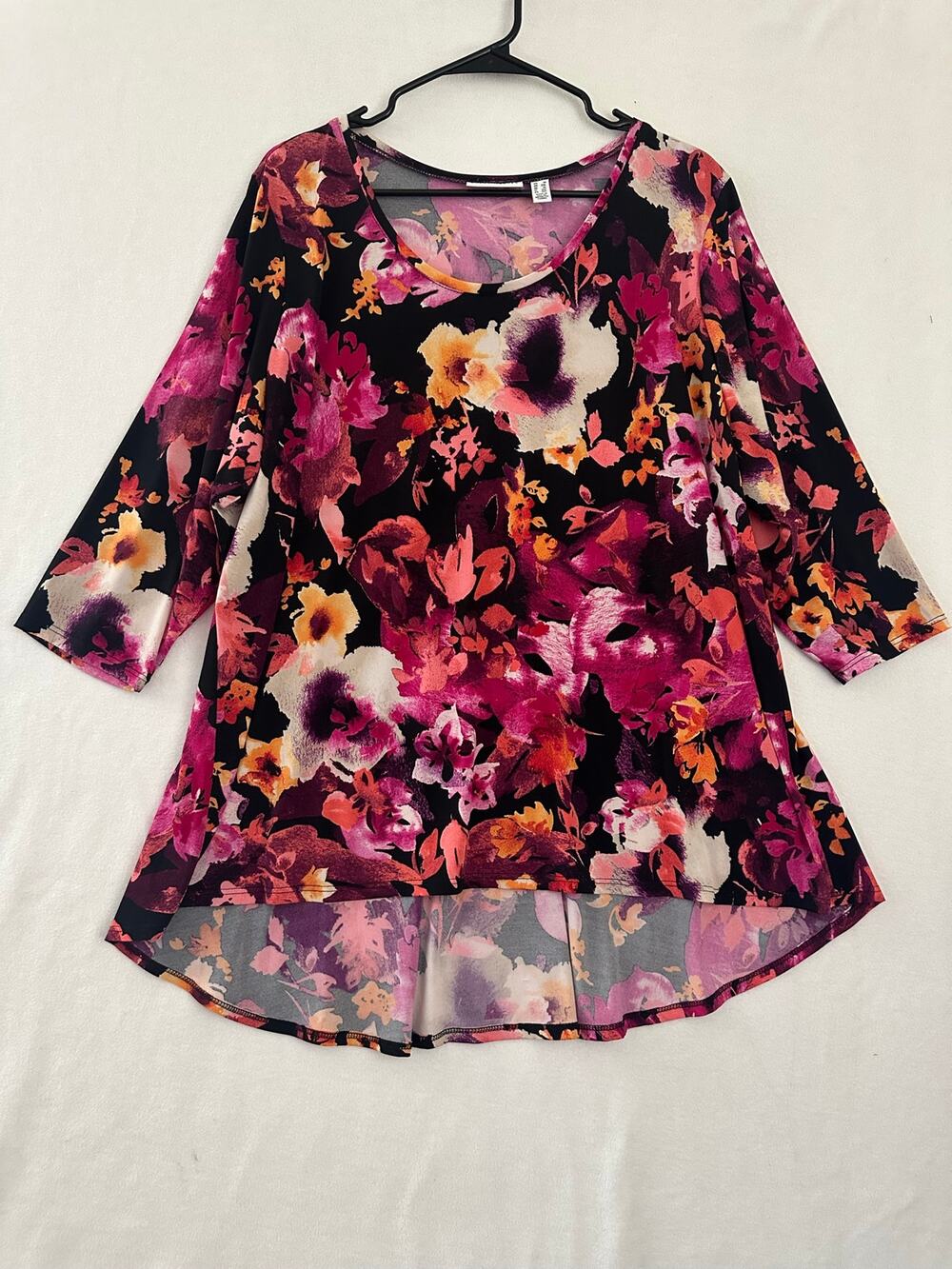 Susan Graver Abstract Floral Tunic Top 1X Pink Black